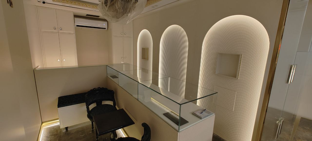 دکور طلافروشی کلاسیک دکور طلافروشی کلاسیک